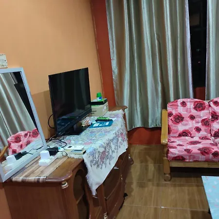 Home Sweet Home Kuching Luaran gambar